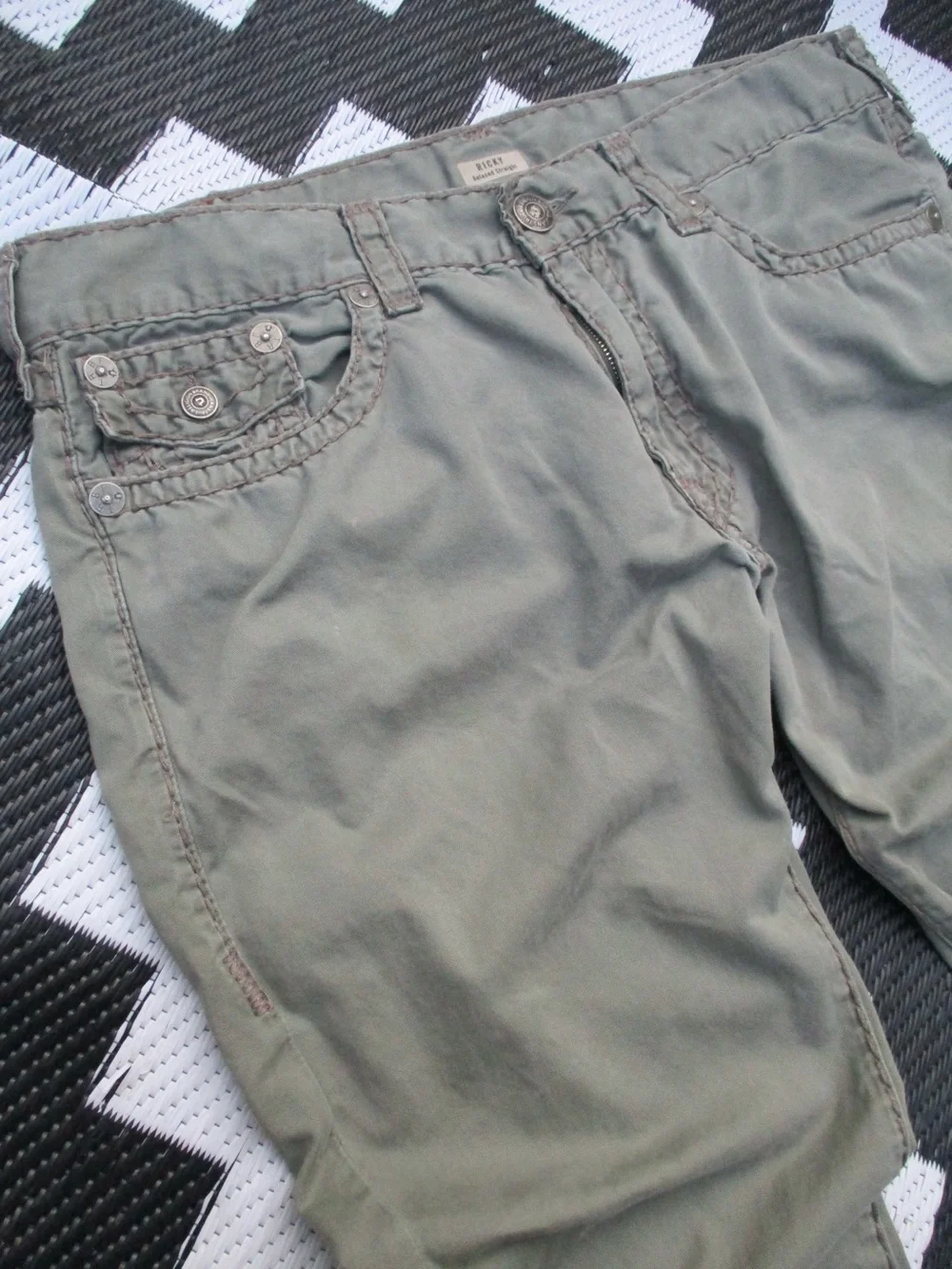 True Religion Ricky Relaxed Straight Olive Green Jeans